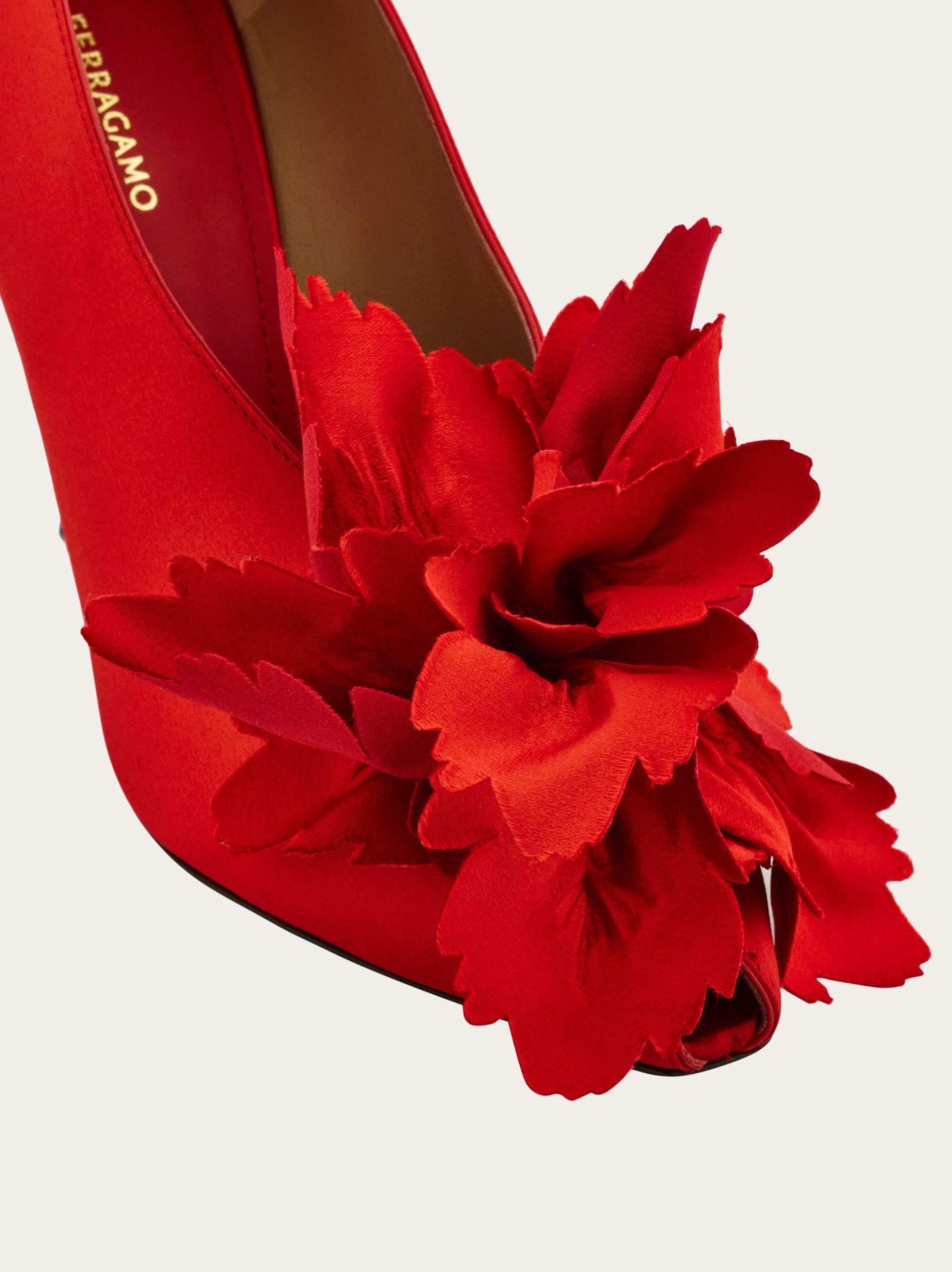 Ferragamo Flower embellished high heel pump - Image 2